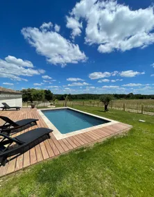 Stone farmhouse with private heated pool - Image 5