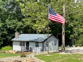 New! Stony Brook Cottage - Image 2
