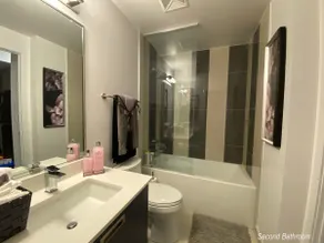 Beautiful Condo, 2 Bedrooms and a Den in a Resort! - Image 5