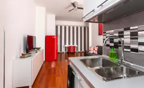 Bright House in Milan - Image 4