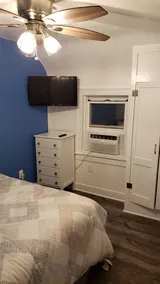 The MapleWood - A cozy second floor apartment - Image 5