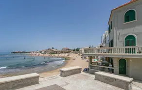 Villa Rosso Corallo, tæt på havet, med en 200 kvm have og store udendørs arealer - Image 5