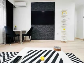 Bright Central Lux Apartment - Image 4