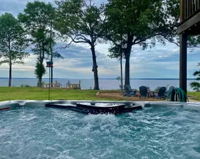 Cliffside Barndominium! Hot Tub and Pet friendly! - Image 2