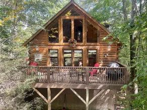 Cozy, Hot Tub, Rec Room, Fido Friendly,Near Resort - Image 2