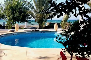 Debby's house - Image 3