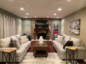 Executive Brown Deer Home with 4 Bedrooms 6 Beds 2.5 Baths Big Screen Media Room - Image 2