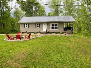 Hickory House - 3 bedroom, open and spacious - Image 3