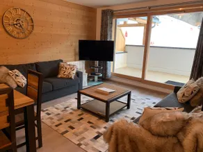*NEW* Bellevue D’Oz Ski In Ski Out Luxury Apartment (8-10 Guests) - Image 3