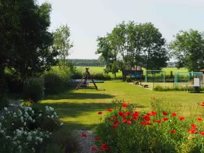 Spacious farmhouse with fireplace, pool table and veranda - Image 5