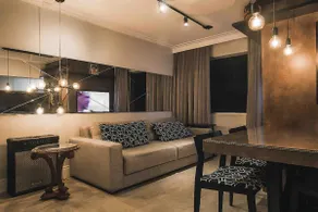 Decorated apartment with garage and 24-hour concierge - Image 2