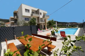 Bulli Croatia Apartment 2 - Image 5