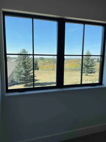 Quiet 1-Bedroom guest suite with hot tub access! - Image 4
