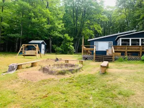 Mitchell Lake 3 bedroom, 1 full bathroom, 1 half bathroom getaway - Image 2
