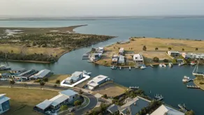Anchored - Waterfront 5BR Home, BBQ, Lake Access - Image 3