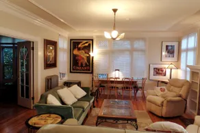 Classic & Spacious 1 BR - Elmwood - Image 3