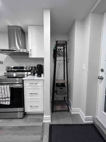 Bright, Spacious, Quiet 2 bedroom - Licensed - Image 4