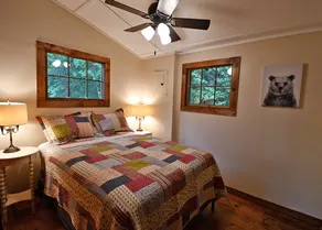 Rabun Cabin at Bleu Canoe Campground - Image 3