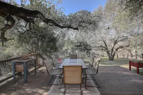 Lakeland Escape, Family Gatherings by Lake Austin - Image 3