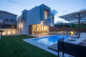 Luxury Villa with Heated Pool near Beach & Split - Image 2