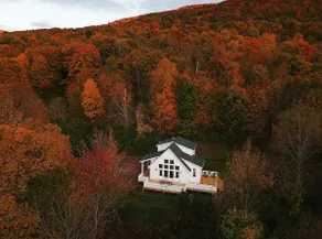 Roxbury private 3BR w/ fire-pit, sweeping Mt views- 5 wooded acres. Near Skiing! - Image 3