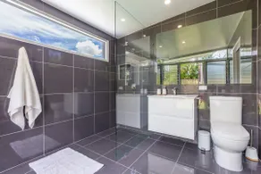 Tropical Beachside Home - Pool, Wifi - Image 5