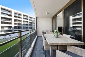 Barton Luxury Executive Apartment. 2 BR 2 Bathrooms #2Car #BBQ - Image 4