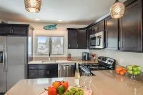 Luxury Condo | Walk to Lake & Downtown - Image 2