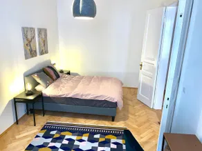 Contemporary City Apartment - by Nahuen Suites - Image 3
