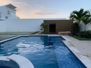 Casa Costa - In the heart of the hotel area - Image 2