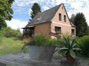 Idyllic vacation home BB2 in Bad Brambach - Image 2