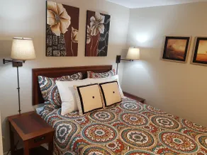 Sarnia's Hidden Gem - 3 BR/2 BA by College/Hwy/Arena - Image 2