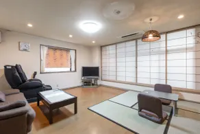 1 stop 3 minutes from Kyoto station, 1 minute from Nishi-Oji station - Image 2