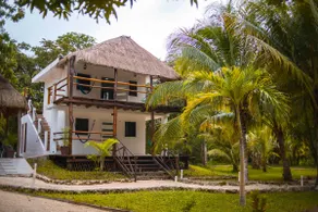 Gorgeous & Spacious Cabin near to Bacalar Lagoon - Image 5