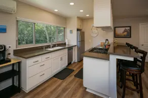 Central Coast Country Guest Home- Nipomo Cottage - Image 5