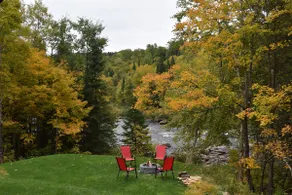 Sleep by the river - Image 2