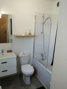 Studio 5 min from the center and train station - Image 4
