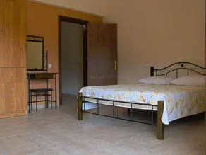 Elena's Summer House - Image 3