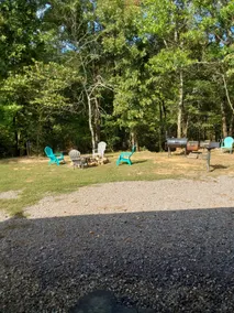 Bucks Ridge Cabin on south fork of the Caddo - Image 4