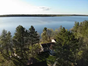 secluded peaceful lakefront 4br/2ba BOOK NOW! - Image 2