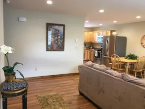 Bobbi's Bunkhouse B - Image 3