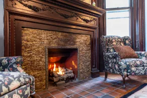 Bourbon Big Shot Mansion - Image 5