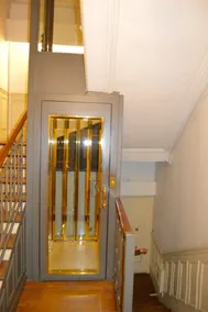 2 charming air-conditioned rooms in the heart of Paris - Image 3