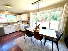 Riverfront Home, KÆMPE Views, Hot Tub, sovepladser op til 6 in Luxury. Capt. Fantastisk! - Image 5