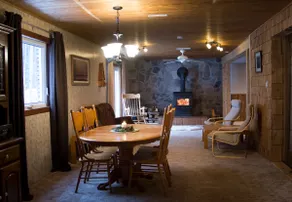 The Nest in the Forest Bed and Breakfast (Hot tub and Sauna) - Image 4