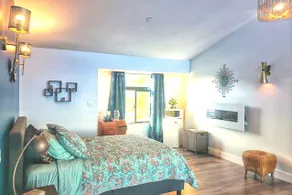 Malahat Mountain Retreat, gorgeous views - Image 5