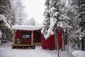 Isolated Lakefront rustic cabin / Edelweiss Resort - Image 2