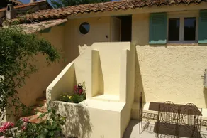 Maisonnette Provençale à Aubagne - Image 2