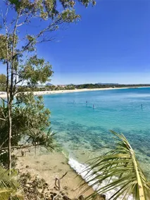 Descola 10 - Ocean Views Close to Noosa Main Beach - Image 3