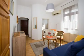 Budget-Friendly Central •7 min to Knez Mihailova - Image 4
